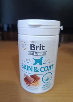 Вітаміни brit vitamins для собак skin & coat