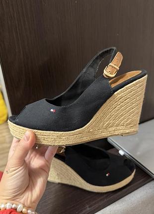 Еспадрільї жіночі tommy hilfiger чорні 39 р