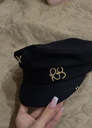 Нова piercing-inspired baker boy cap 4