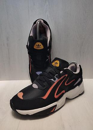 Кроссовки adidas torsion 41,5- стелька 26 см