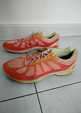 Кросівки ecco biom fjuel racer coral 38 25см бігові міські тренувальні спортивні коралові рожеві