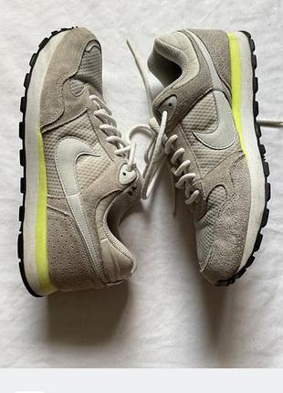 Кросівки nike замша 39