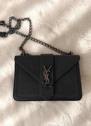 Сумка ysl чорна на ланцюжку 22х15 см
