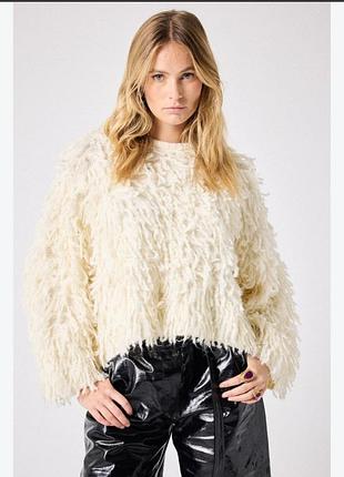 Объемный фактурный свитер h&amp;m yarn loop knit sweater кремового цвета