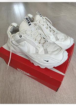 Кросівки nike білі