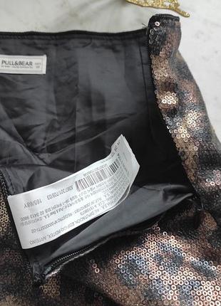 Мини-юбка с леопардовым принтом и пайетками   
pull &amp; bear испания 6