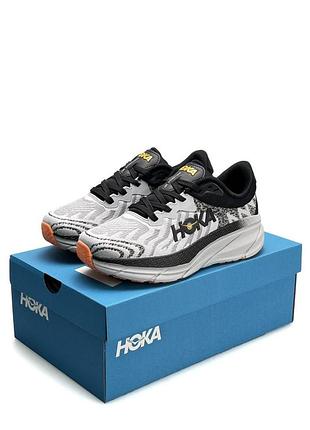 Женские кроссовки hoka challenger art 7 grey