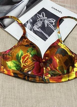 Intimissimi шикарный яркий бюст без косточек