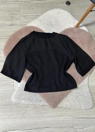 Футболочка від river island