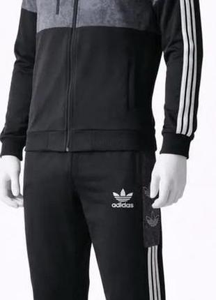 Спортивний костюм чоловічий adidas чорний з білими смужками