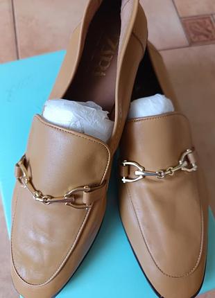 Туфли женские zara 40/41 кожаные лоферы женккие туфлы кожа слиперы/слипоны