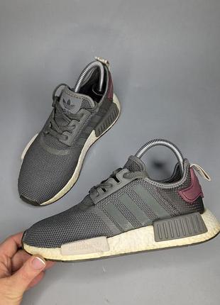 Женские кроссовки adidas nmd_r2