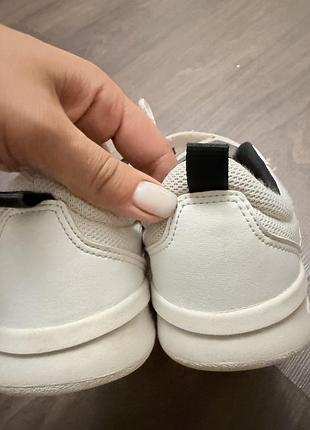 Кросівки adidas 3