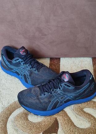 Кросівки asics gel -cumulus 23 gore tex. 46 розмір, бігові кросівки в осінньо-зимовий період