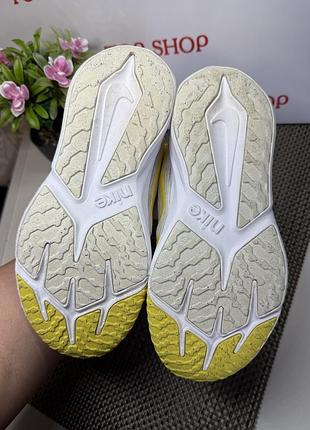Оригинальные кроссовки nike 4