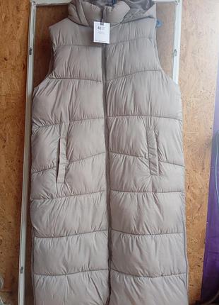 Жилетка жіноча тепла бежева розмір 48