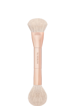Двусторонняя кисть для румян patrick ta for face dual ended blush brush кисть для растушевки кремовых/сухих текстур