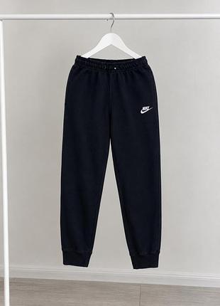 Жіночі спортивні штани nike xs/s