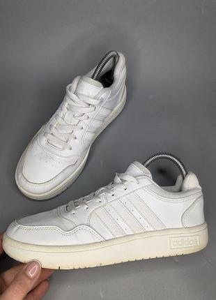 Кроссовки adidas hoops