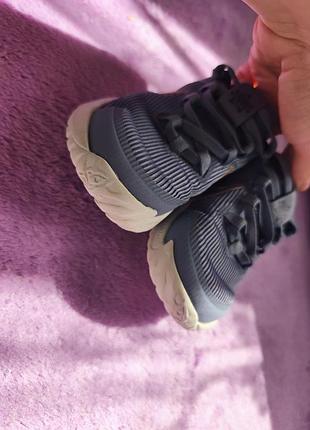 Кроссовки nike 4