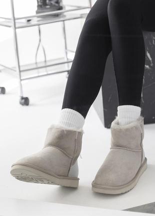 Жіночі ugg zip mini light grey chromium 1 zip 2