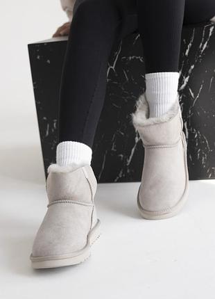Жіночі ugg zip mini light grey chromium 1 zip 3