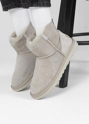Жіночі ugg mini ligth grey zip 40