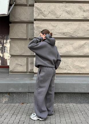 Новинка 👓
🤍костюм 6