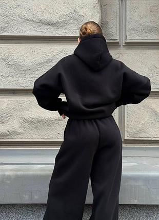 Новинка 👓
🤍костюм 10