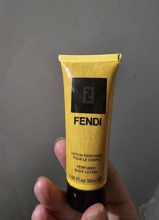 Парфюмированный лосьон для тела от fendi