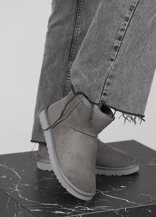 Жіночі ugg mini grey lacquer 40