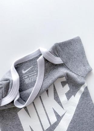 Боді nike розмір 0-6 місяців 3
