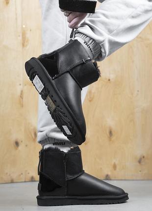 Жіночі ugg mini black zip lacquer leather 4