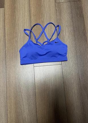 Топ жіночий nike фіолетовий