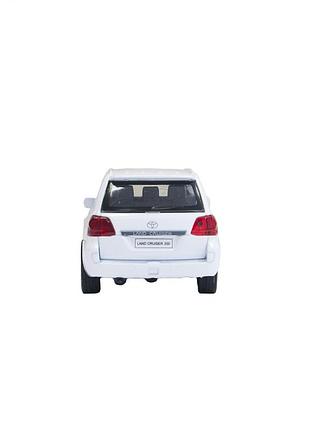 Автомодель - toyota land cruiser 4