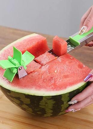 Пристрої для нарізки кавуна та дині sunroz watermelon slicer ніж-слайсер зелений