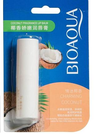Гигиеническая помада с кокосом от bioaqua charming coconut lip balm