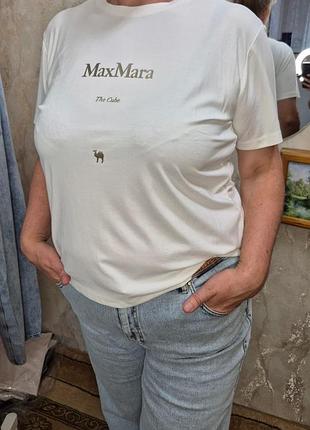 Жіноча футболка maxmara біла