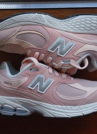 Светло-розовые кроссовки new balance 2002r pink sand оригинал новые р.35.5 натуральная замша