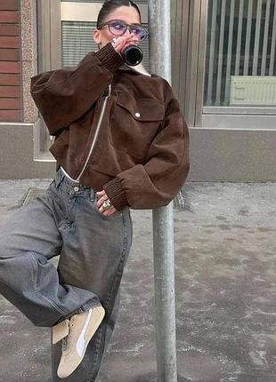 Жіноча замшева куртка 8