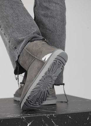 Жіночі ugg mini grey lacquer 5