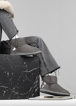 Жіночі ugg mini grey lacquer 7