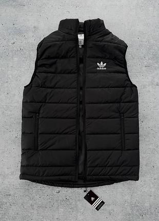 Мужская жилетка adidas без капюшона черная безрукавка адидас демисезонная утепленная (b)