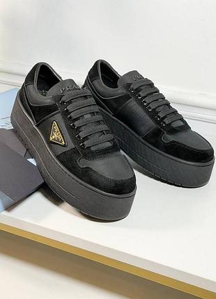 Новинка !!! кеди prada на платформі чорні комбінація з замшею