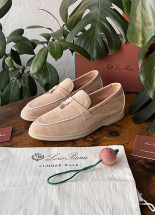 Жіночі лофери loro piana в наявності