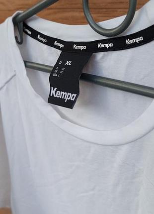 Белая спортивная футболка немецкого бренда kempa 6