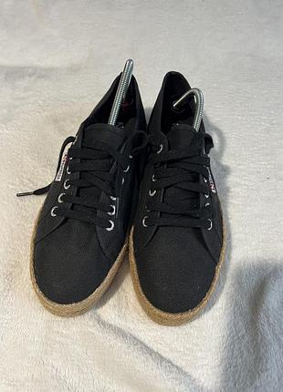 Чорні текстильні кеди superga 2790 cotropew на високій платформі з плетеним джутовим декором 26см 40-41