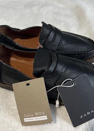 Дитячі чорні шкіряні лофери з колекції zara boys 28роз.-17.5см.устілка