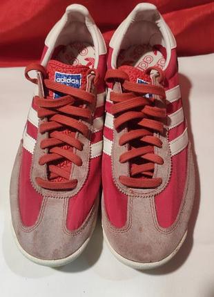 Стильные женские замшевые кроссовки adidas