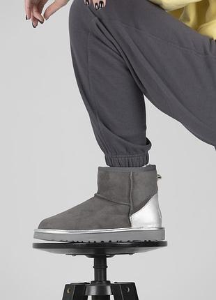 Жіночі ugg mini grey chromium 3